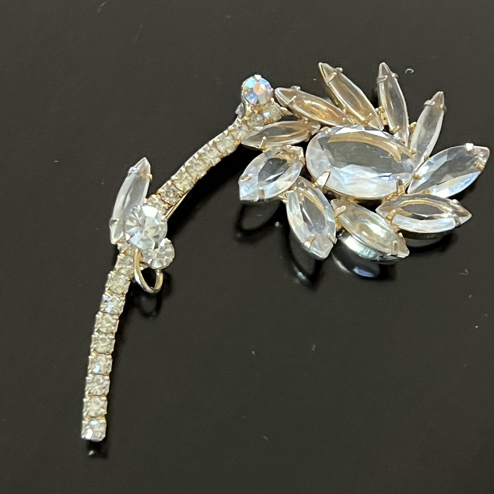 Vintage Clear Gass & Rhinestone Flower Stem Gold Tone Large Brooch Pin READ