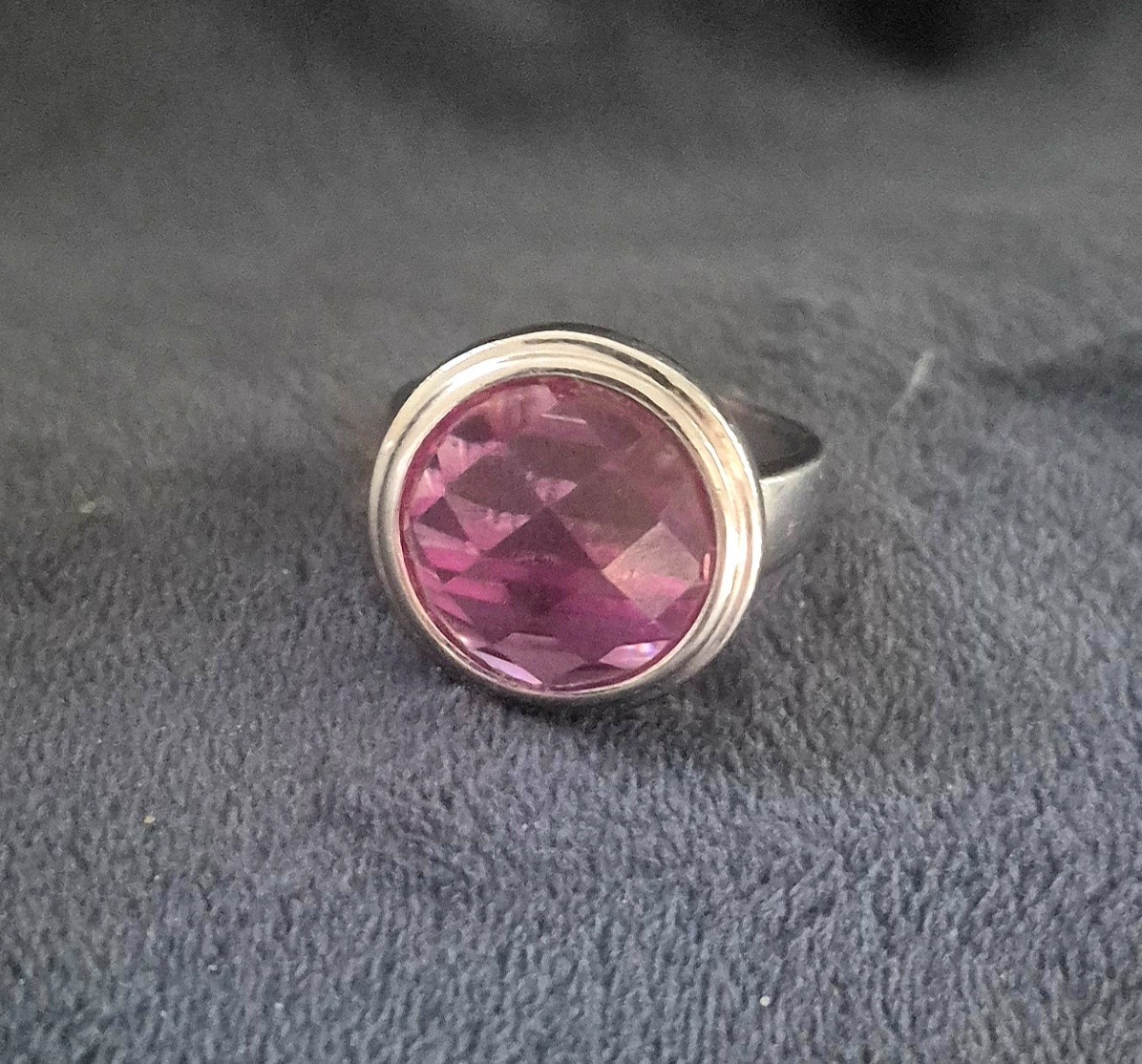 Hsn Ross Simons Sterling Silver Pink CZ Bezel Solitaire Statement Ring Size 8.25