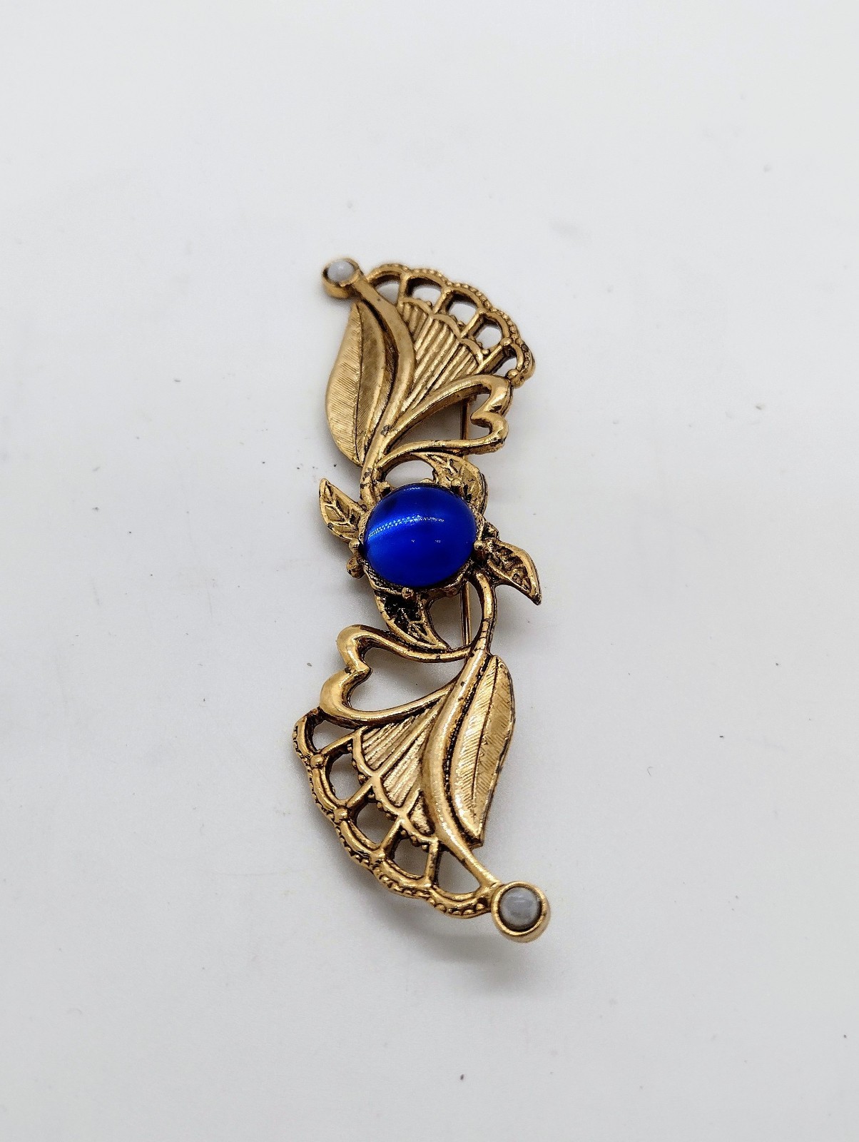 Vintage Gold Tone Cabochon Bar Brooch Pin Openwork Hearts Victorian Style