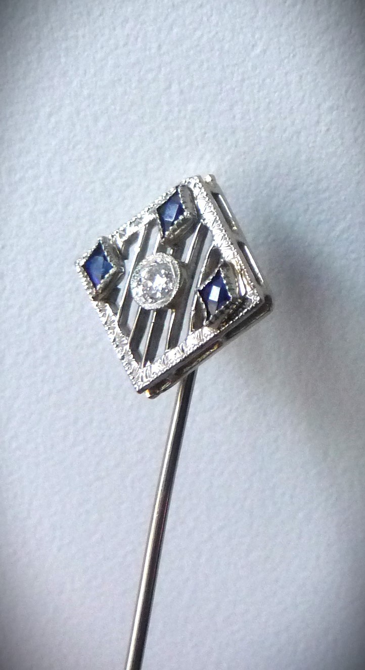 BEAUTIFUL ANTIQUE CIRCA 1920 18K WHITE GOLD DIAMOND SAPPHIRE STICK PIN BROOCH!
