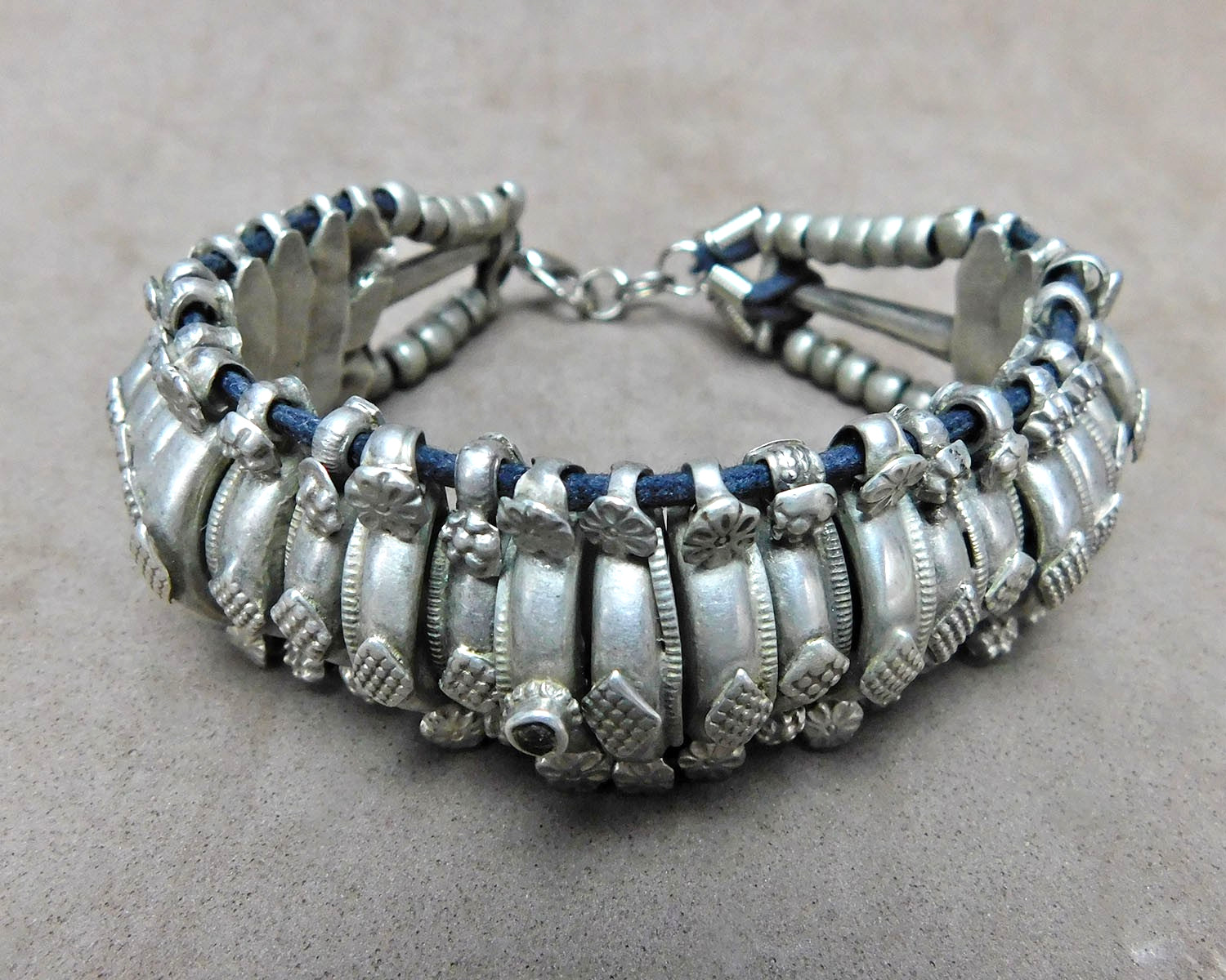 Vintage Handmade Segmented Silver Tone Metal Bracelet Small Stone Clean Used