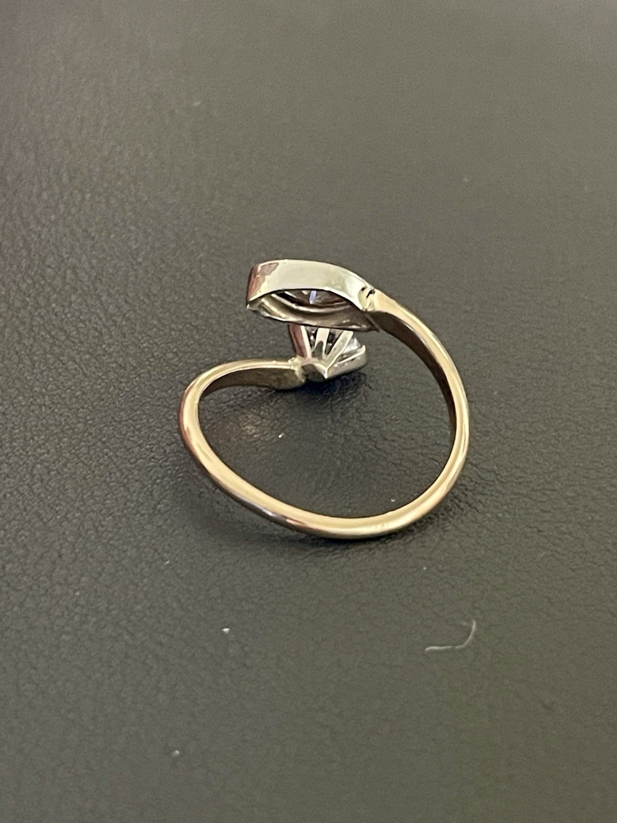 14KT Yellow/White Gold 0.70CTW Champagne And White Diamond Ring. Size 6.75(B44)
