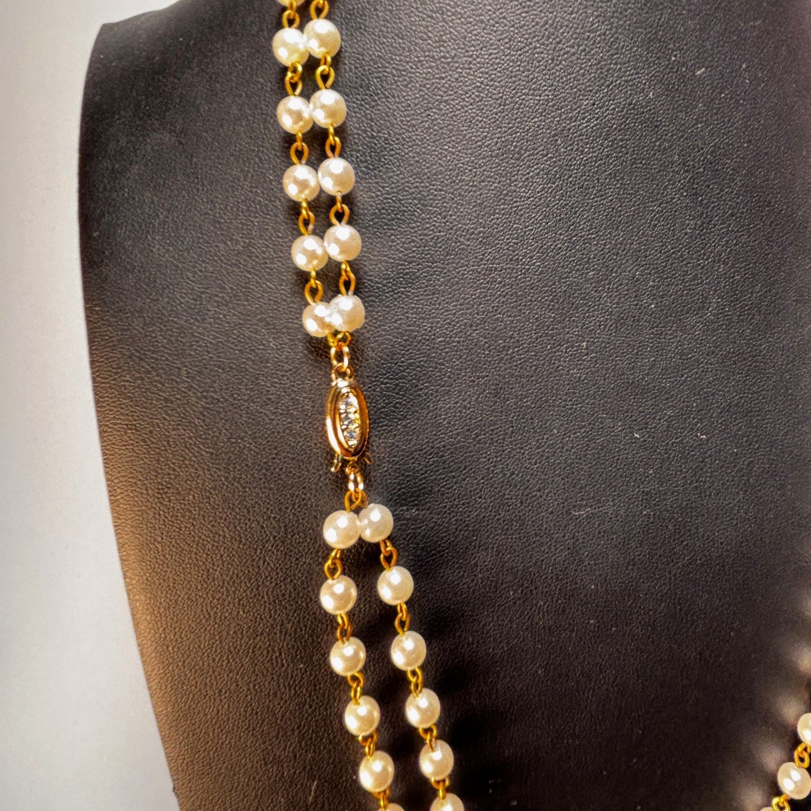 Vintage Necklace Gold Tone Double Strand Faux Pearl Gorgeous Rhinstone Clasp