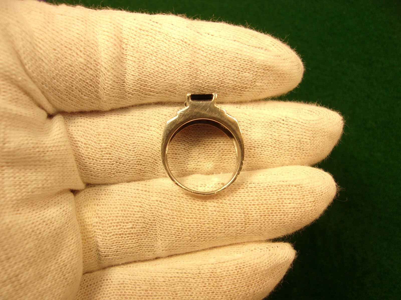 VERY PRETTY OLD VTG LADY’S STERLING SLVER, LAB CREATED SAPPHIRE & CZ ACCENT RING