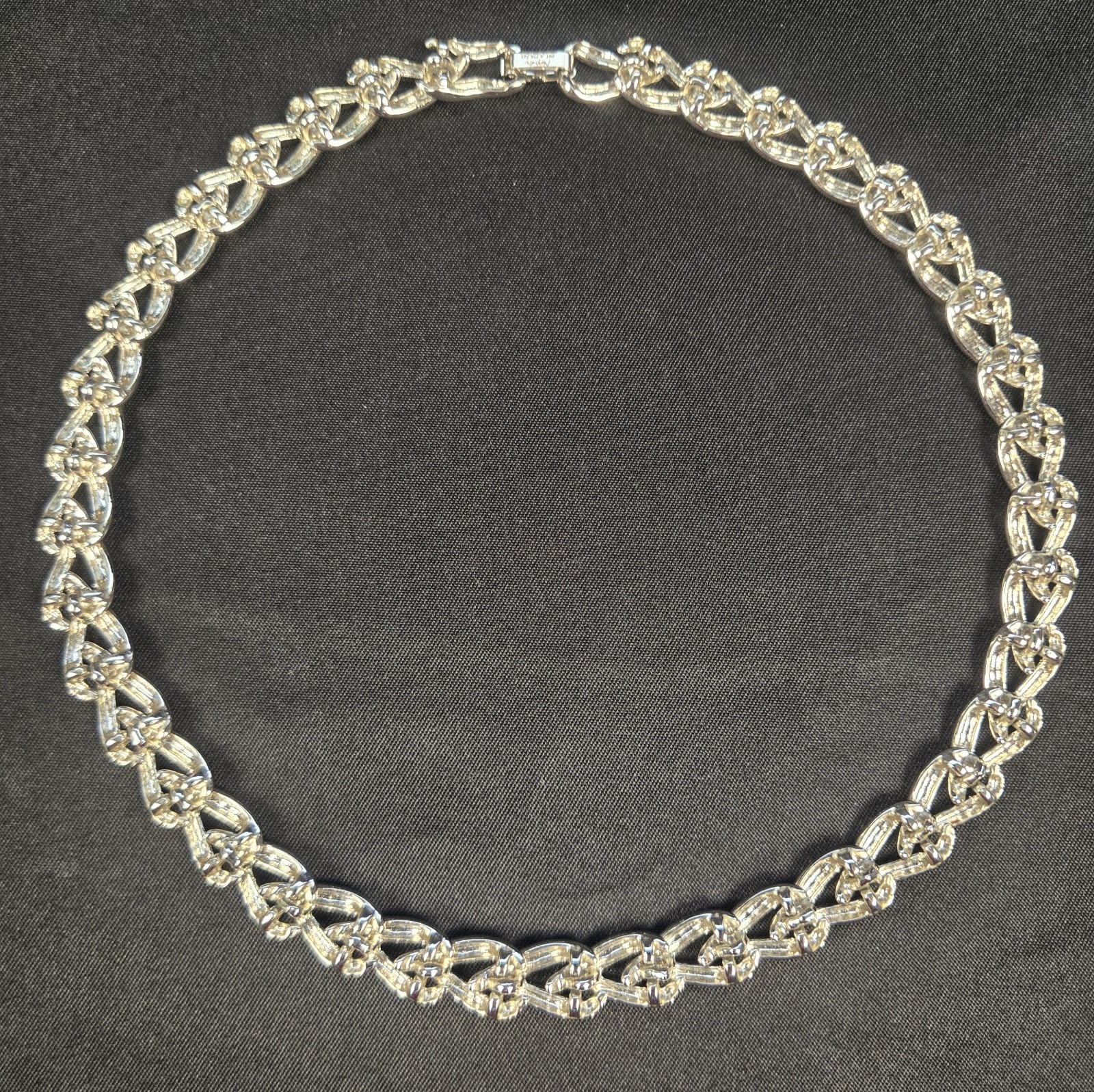 Vintage Signed Napier Silver-Tone Braided Wheat Spiga Chain Necklace Pat.4774743