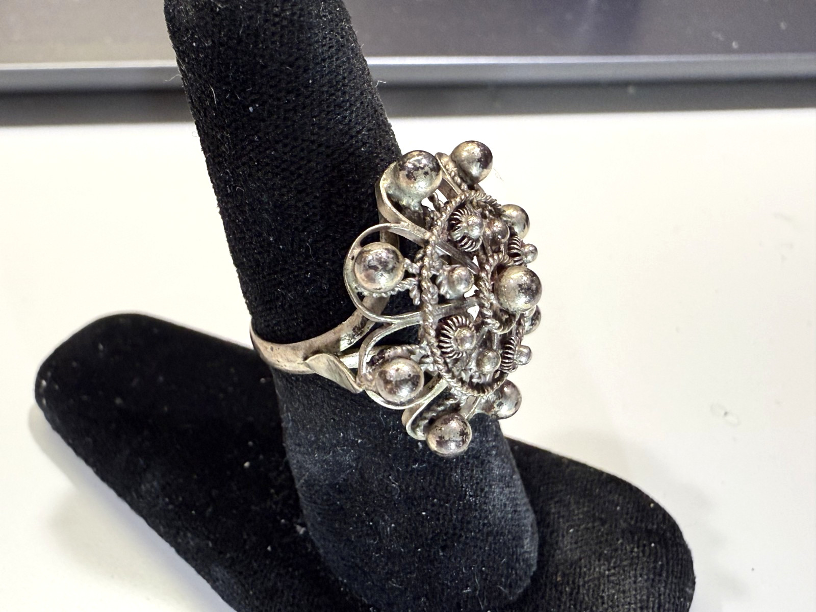 Vintage Tested Sterling Silver Domed Ornate Cannetille Filigree Ring Size 5.75