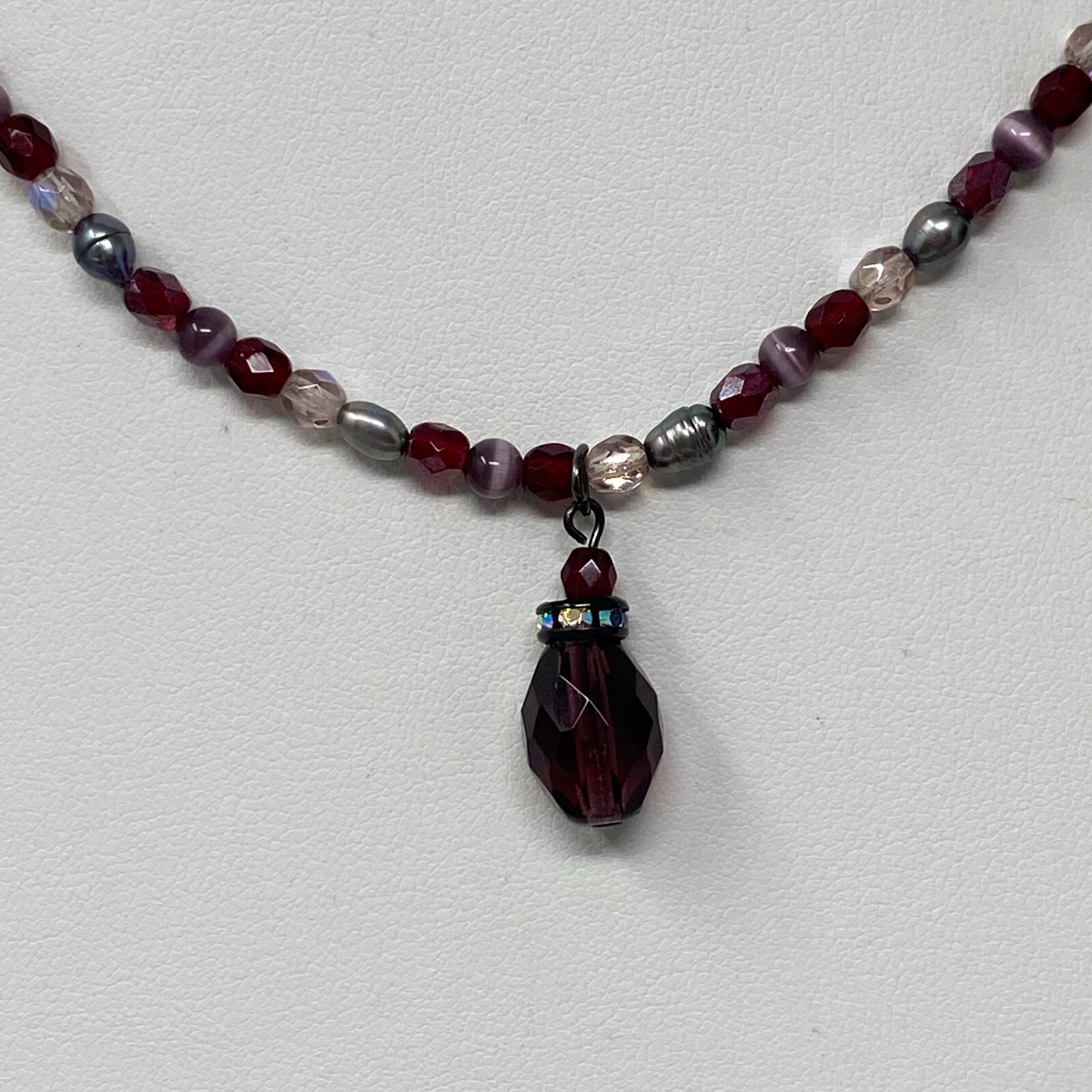Red Pendant Necklace Teardrop Faceted Glass Purple Cats Eye Dainty Iridescent AB