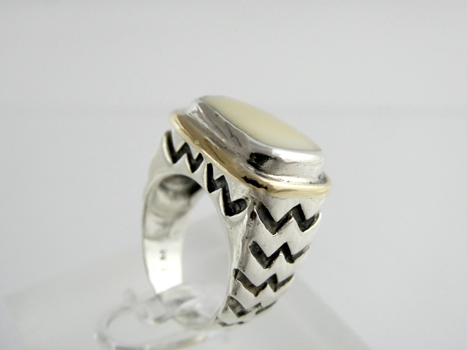 Dian Malouf Sterling Silver and 14k Yellow Gold Cream Gem Ring 925 Size 5.5 DLM