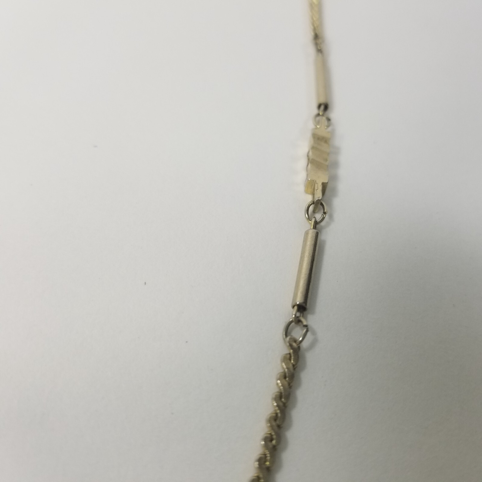 Vintage Gold Tone Serpentine Chain Bar Link Fashion Necklace 26.5″