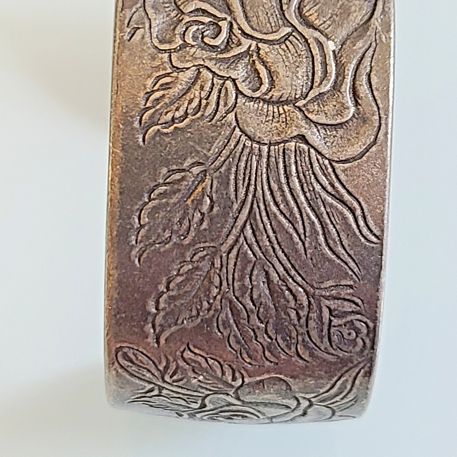 Vintage SALISBURY PEWTER CUFF BRACELET Flower of the Month JUNE ROSES BEAUTIFUL