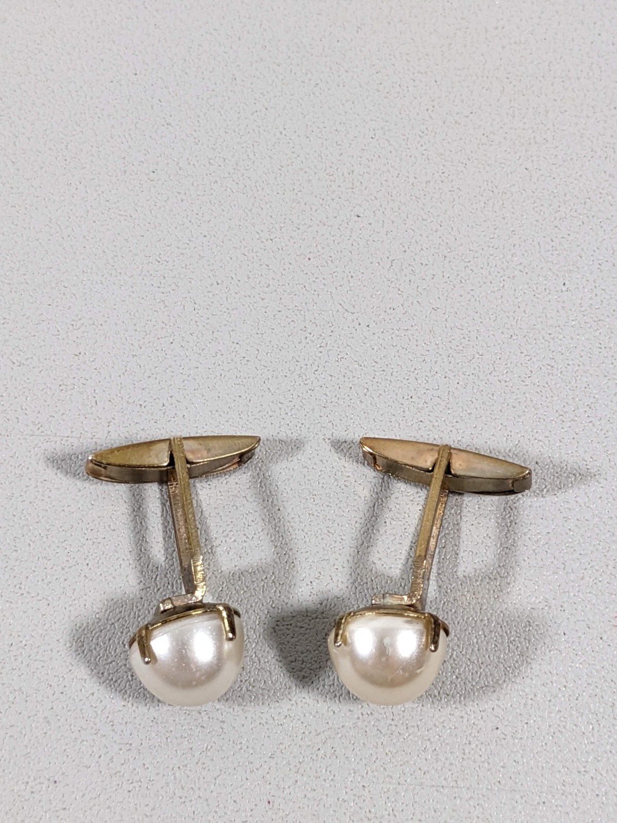 Vintage Gold Tone Ivory Color Faux Pearl Acrylic Round Cufflinks