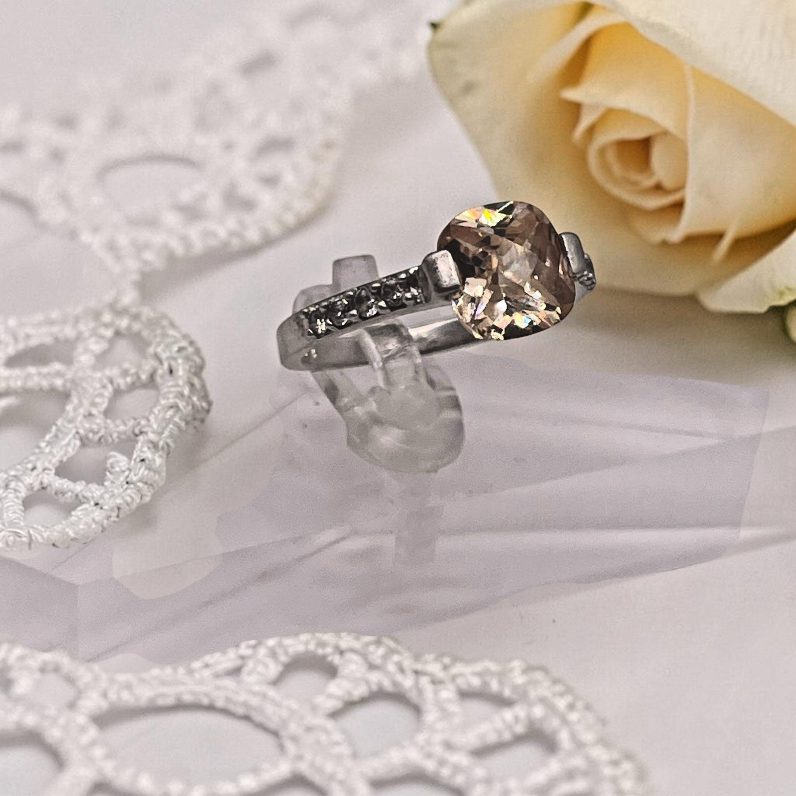 Pale Yellow Citrine CZ w/ Accents 925 Sterling Silver Cocktail Ring, size 8.25
