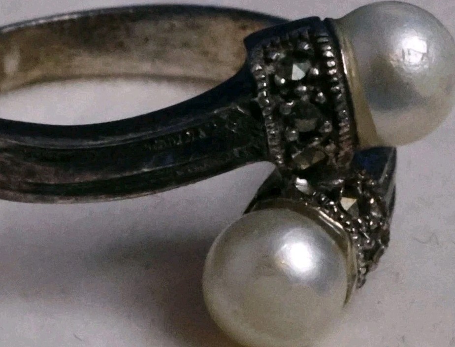 Vintage Sterling Silver 925 CW Faux Pearl Marcasite Ring Size 6.5