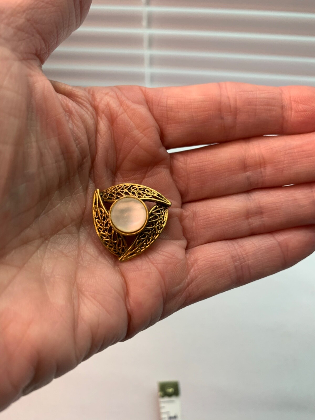Vintage Signed Tacoa Brooch Gold Tone Filigree Mother of Pearl Center Pin