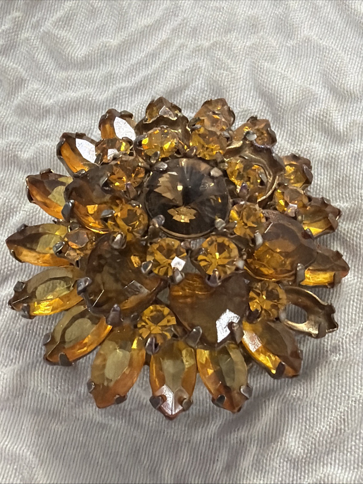 Vintage 3DAmber Citrine Topaz Marquise Chaton-Cut Faceted Crystals Flower Brooch