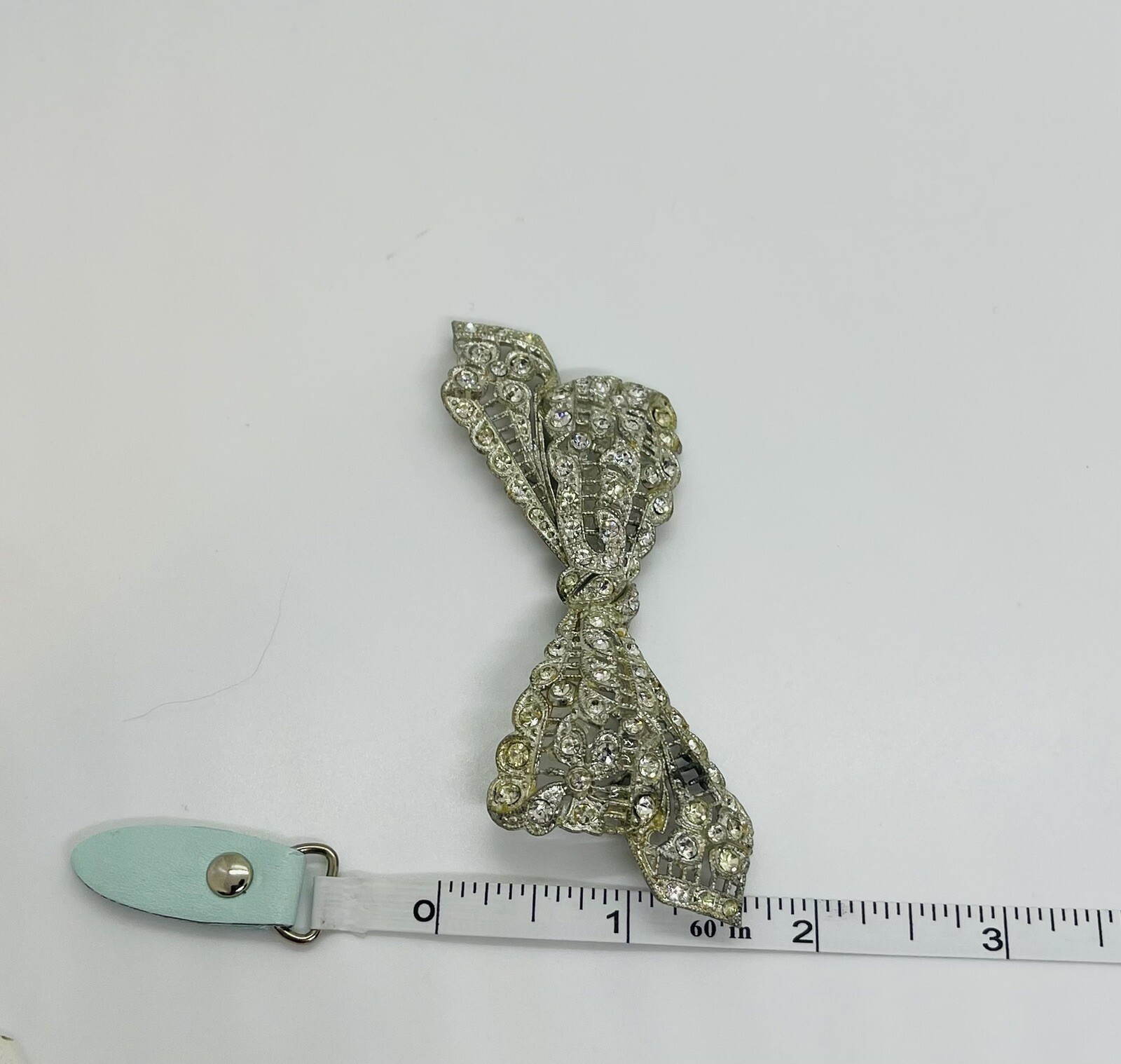 Gorgeous Vintage New England Glass Works 40’s Large Rhinestone Brooch