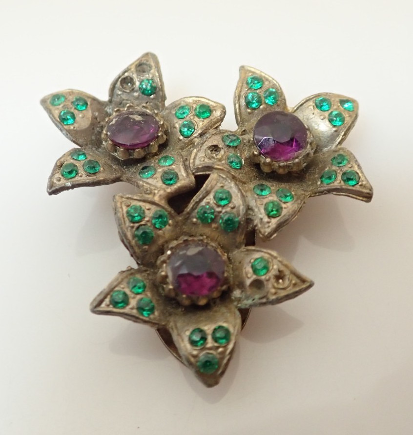 Vintage Purple Green Rhinestone Flowers Floral Brooch Dress Clip