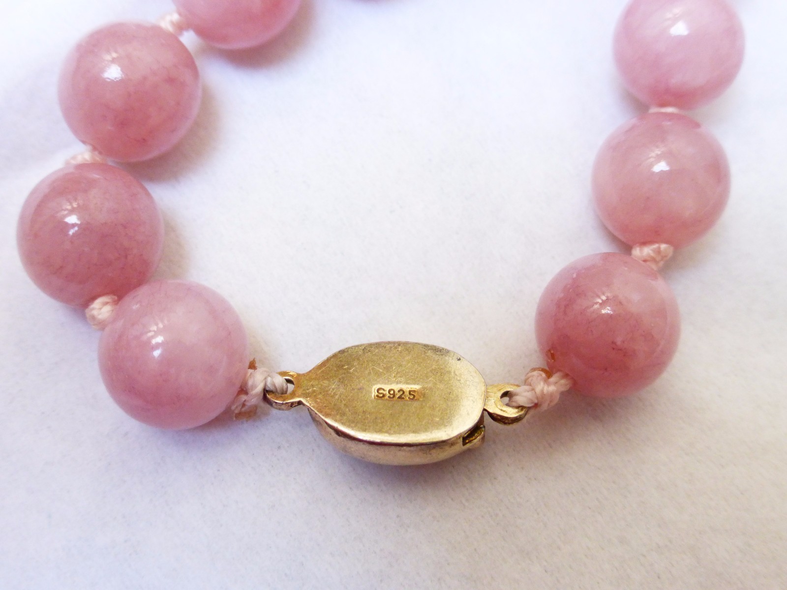 CHINESE VINTAGE ENAMEL LAVENDER QUARTZ BEAD NECKLACE, Silver Clasp