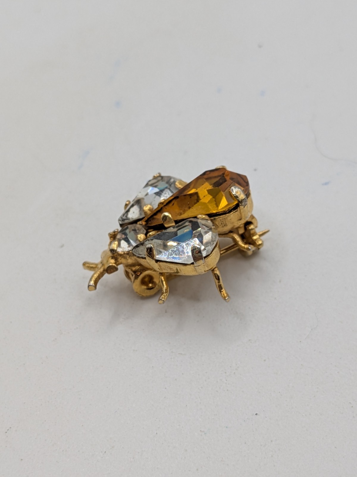 Vintage Yellow Amber Gold Tone Fly Insect Bug Brooch Scatter Pin Rhinestone