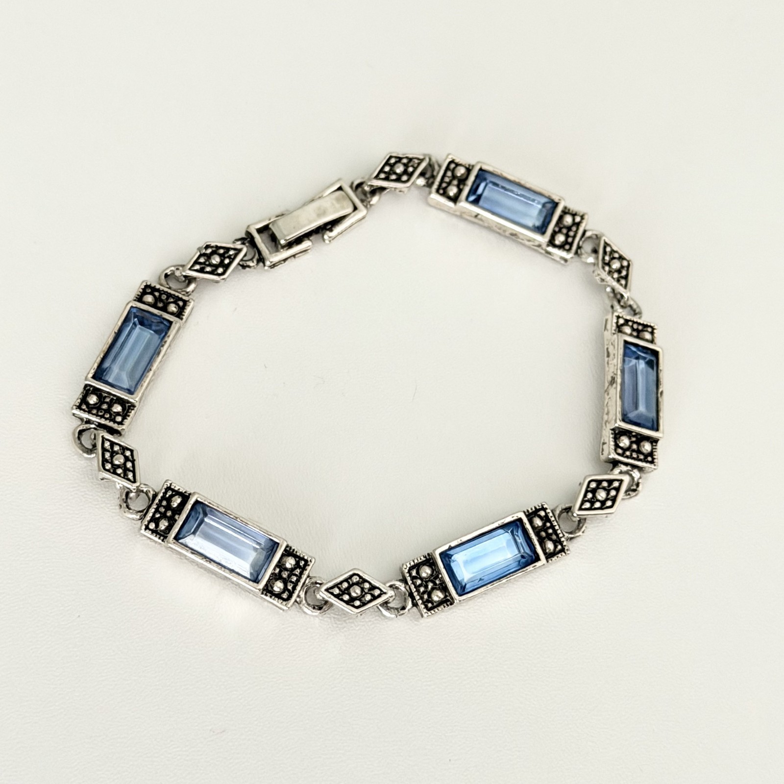 Vintage Blue Crystal Faux Marcasite Silver Tone Chain Link Bracelet 6.75″