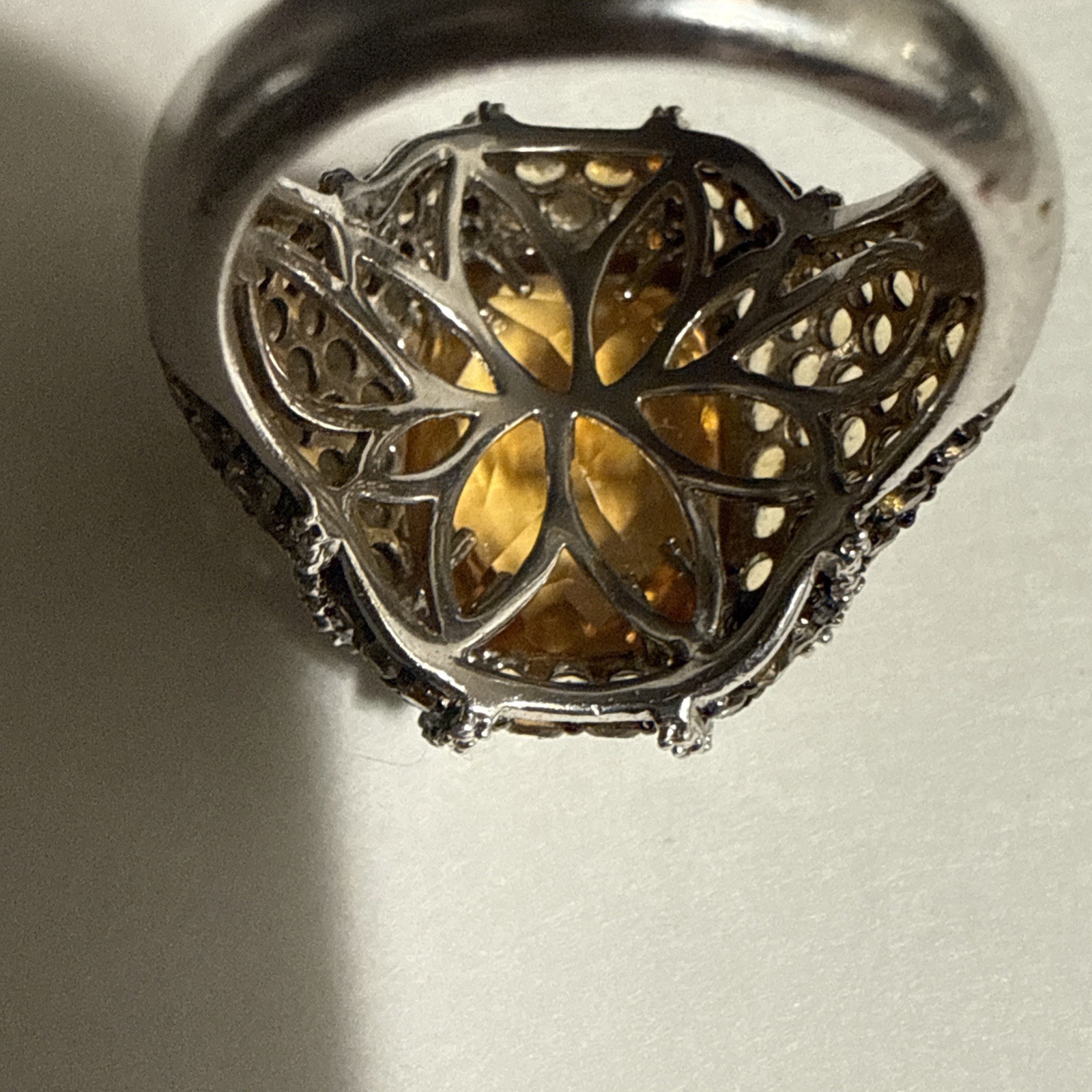 Fabulous 925 Silver Ring Size 7 Ring Beautiful faceted Citrine Stone w/ CZ 7.5g