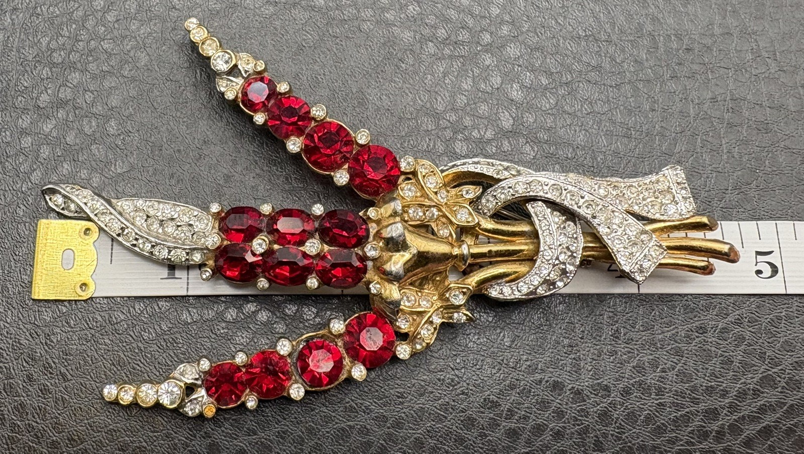 HUGE 4.5” Figural Red Rhinestone Gold Plated Pot Metal Flower Bouquet Brooch