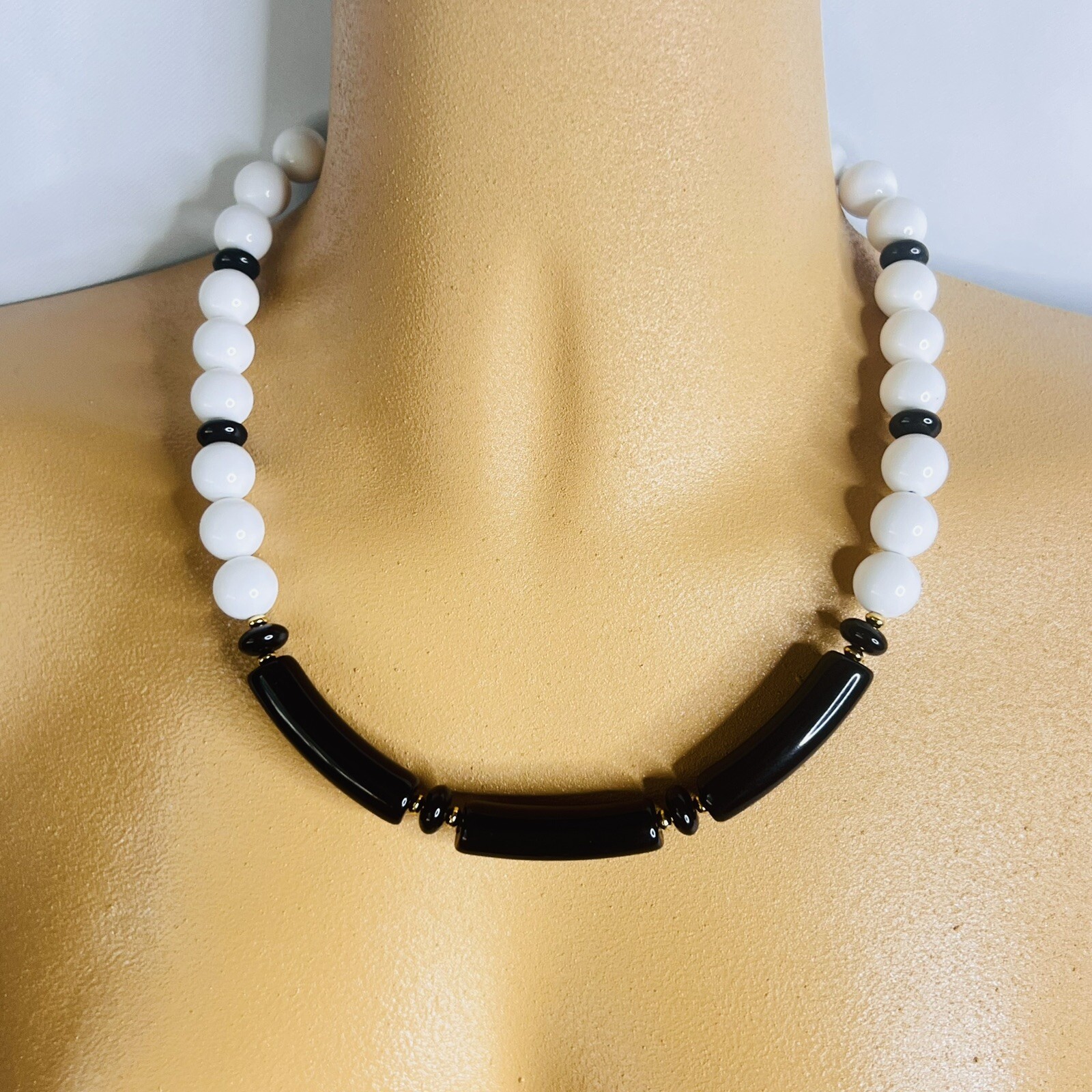 Vintage Monet Necklace White Black Gold Lucite Beads Beaded PRETTY 18” 4674