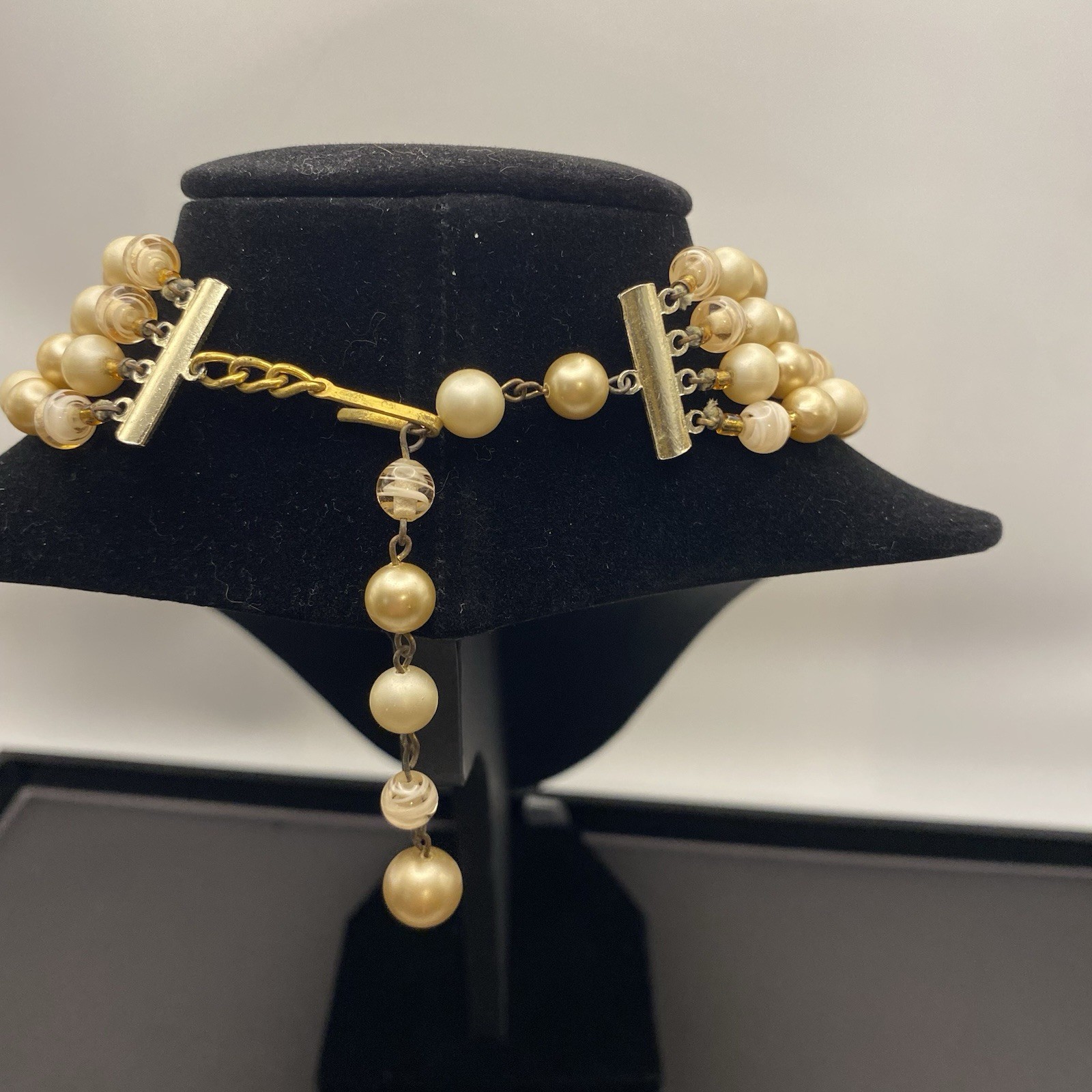 Stunning Vintage Multi-Strand Gold and Cream Beads with Art Glass