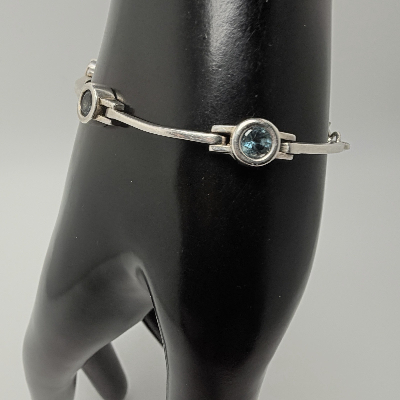 Vintage Estate Style Sterling Silver Link Bracelet Blue Crystal Glass 7.25″ 10g