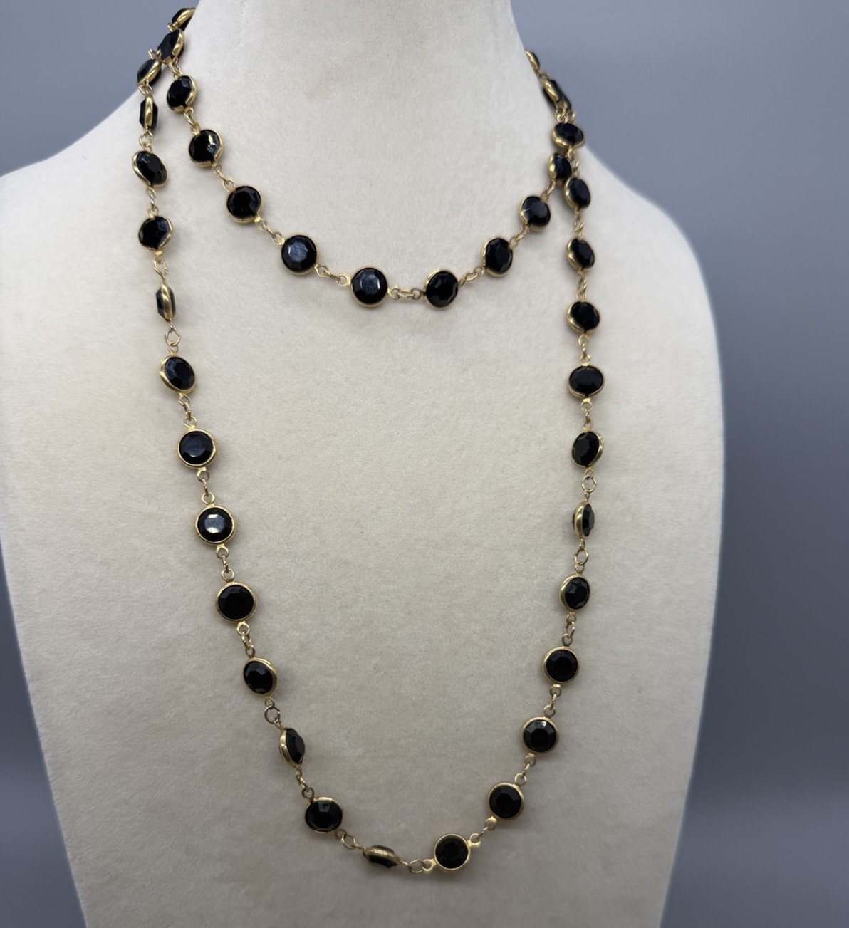 Swarovski Crystal Necklace Bezel Set Black Faceted Crystals Long Gold Tone 35”