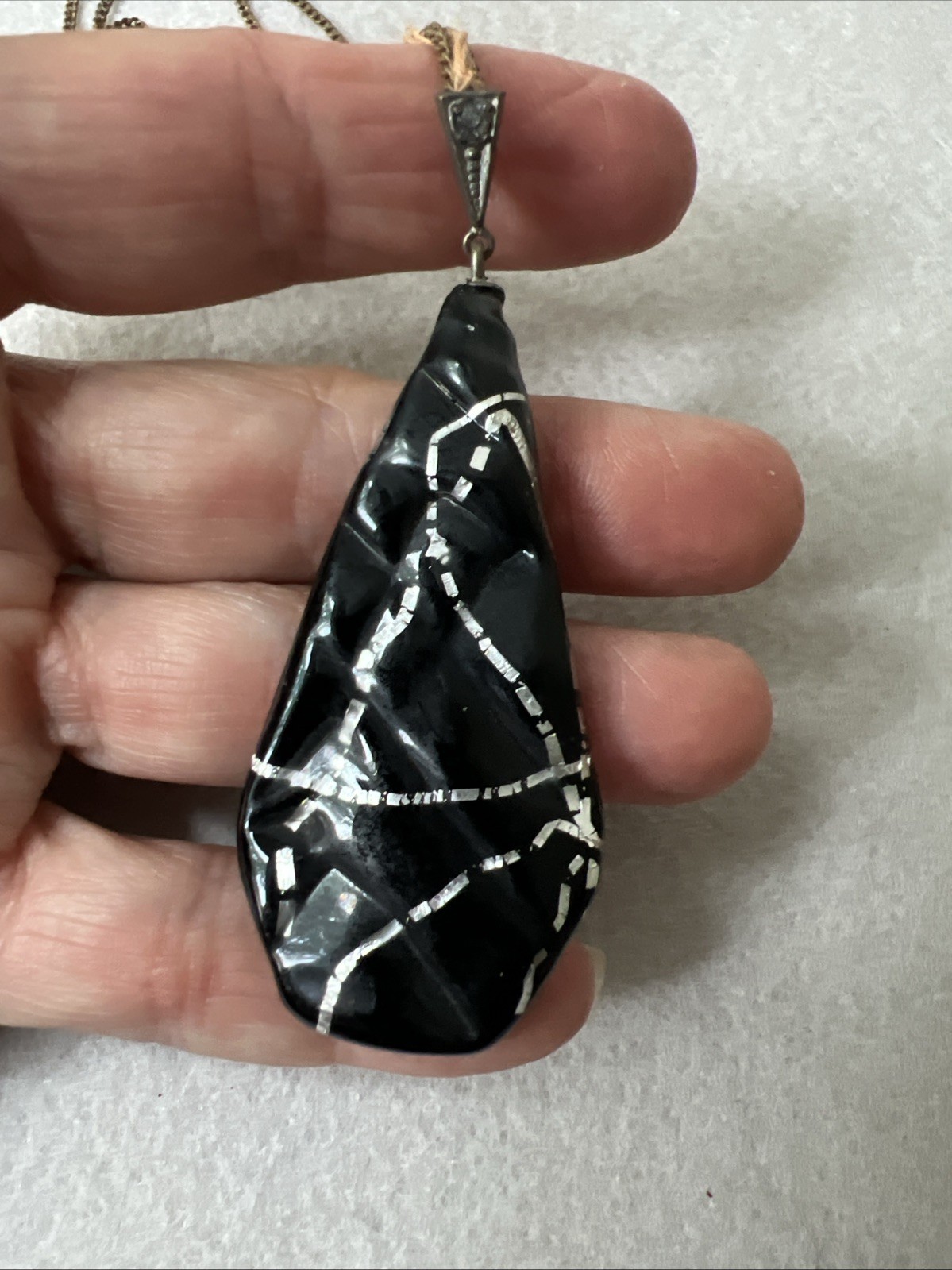 Vintage Black Foil Glass Made In Czecho Pendant Necklace – 1930s – ORIGINAL TAG