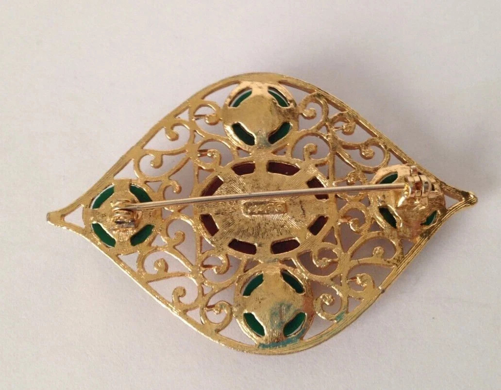Vintage CORO Signed Red Green Cabochon Gold Tone Brooch Pin