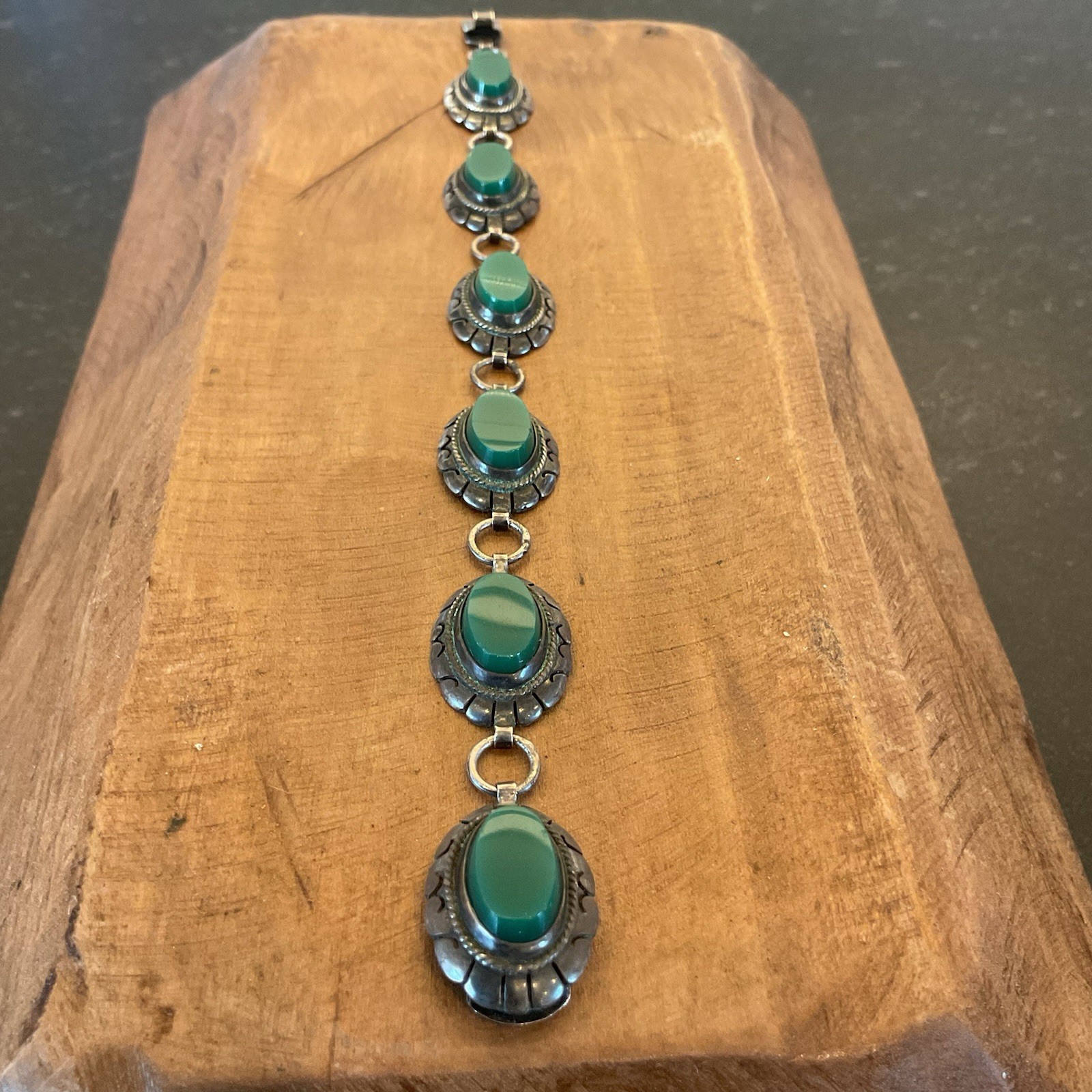 Vintage Mexican Sterling Silver With Green Onyx Stamped “Hecho En Mex”