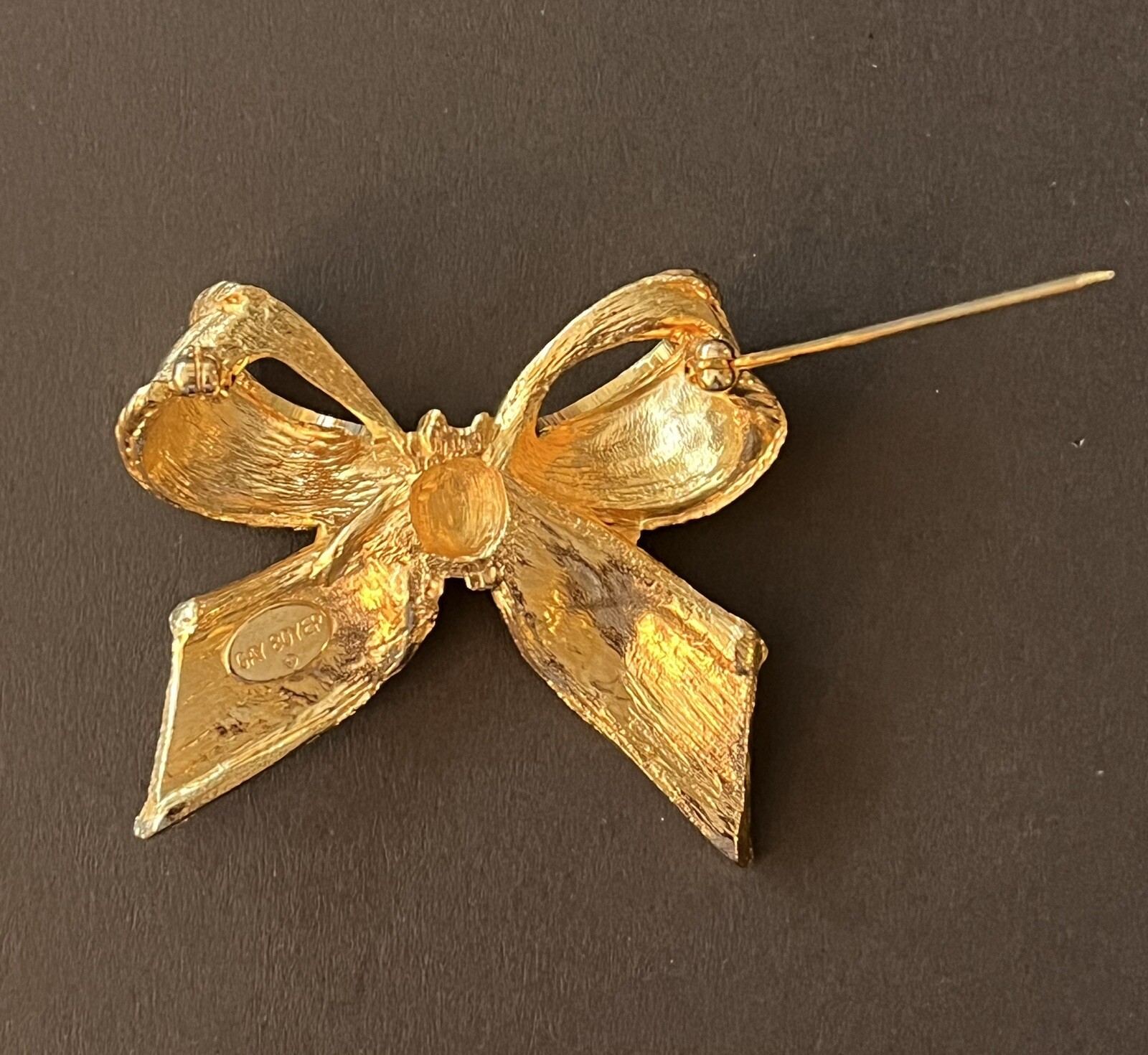 Signed Gay Boyer Bow Gold Tone 3-D Brooch Pin Costume Jewelry Grandmacore