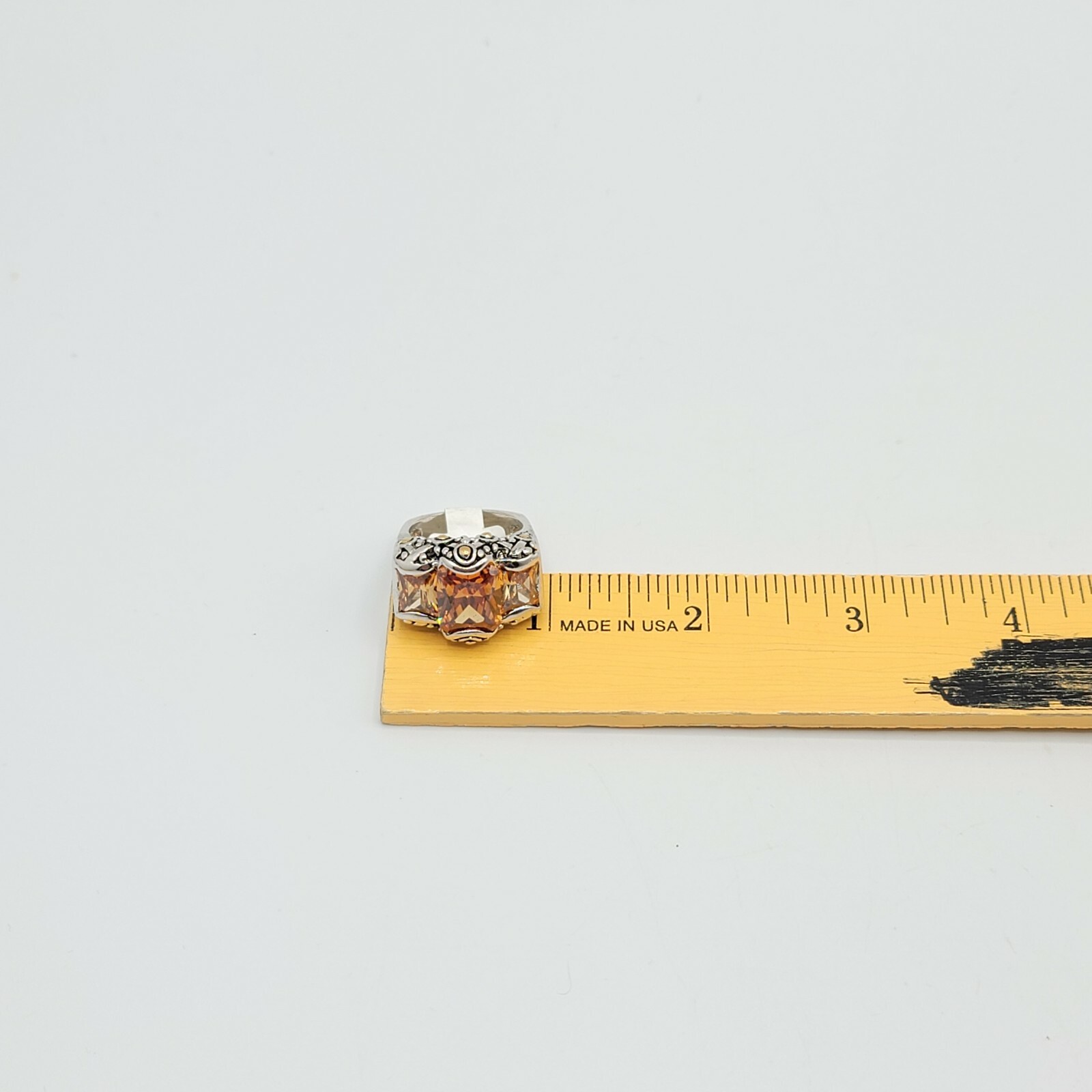 Vtg Ring Sz 8 Lg Big Topaz Citrine Cubic Zirconia Medieval Theme Fashion Jewelry