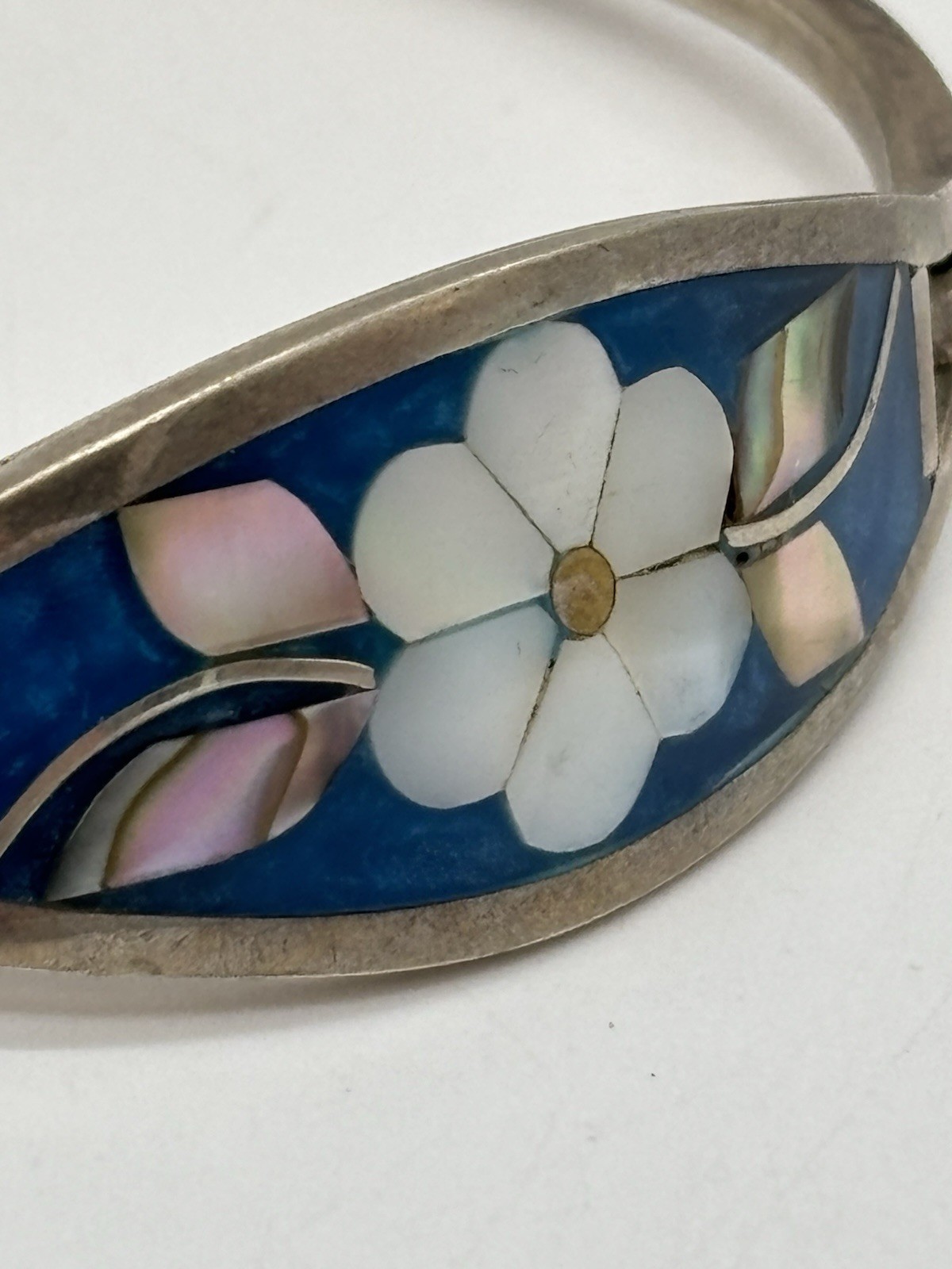 Alpaca Mex 925 Abalone Shell Mother Of Pearl Inlay Hinged Bangle Bracelet 5.5”