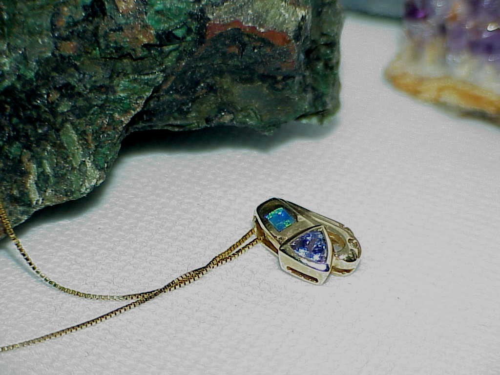 14K Black Opal Trillion Tanzanite 2 Diamond Pendant Necklace Yellow Gold New Tag