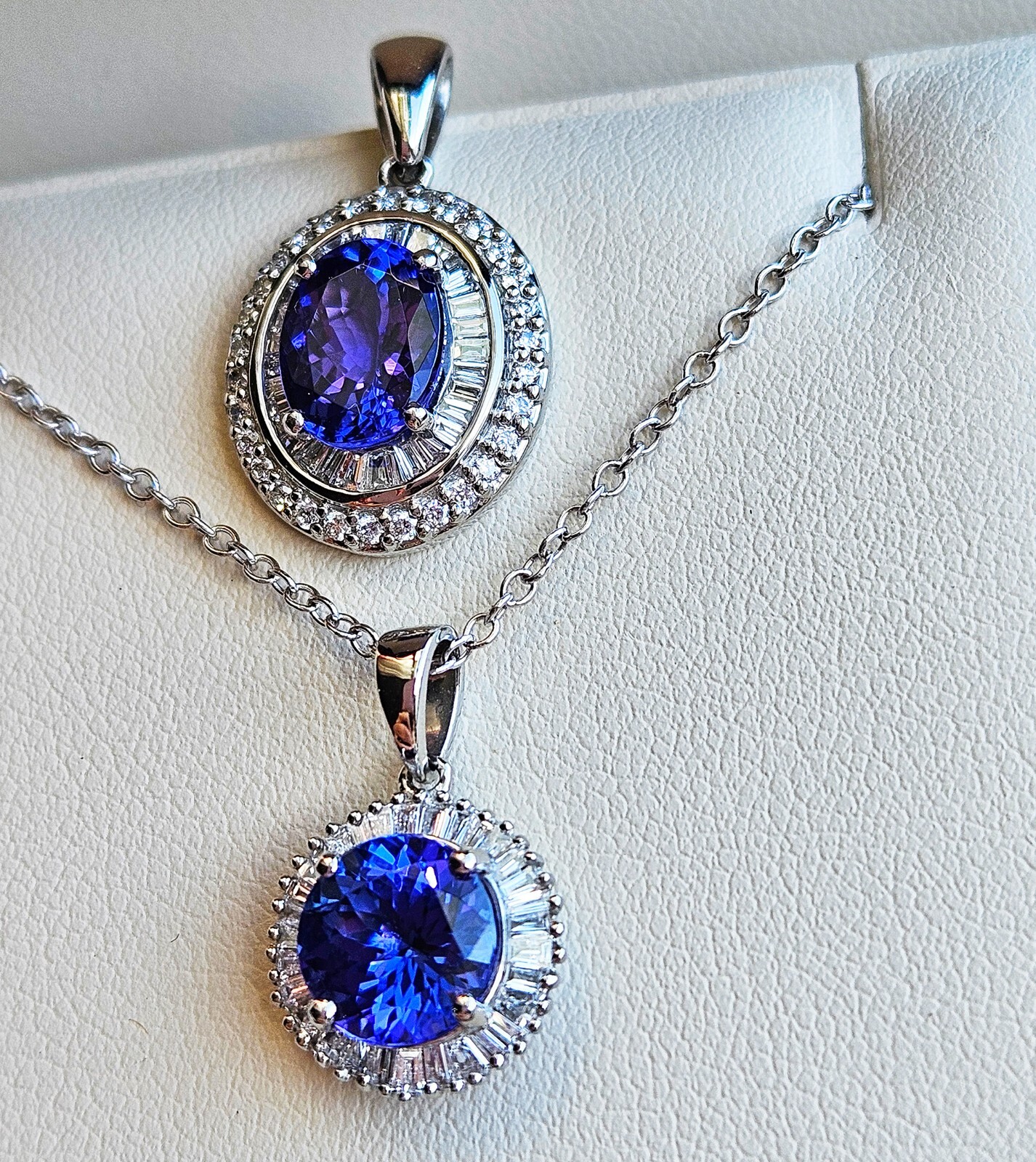 Rhapsody AAAA OVAL Tanzanite E-F VS Baguettes Diamonds 3.45ctw Platinum Pendant