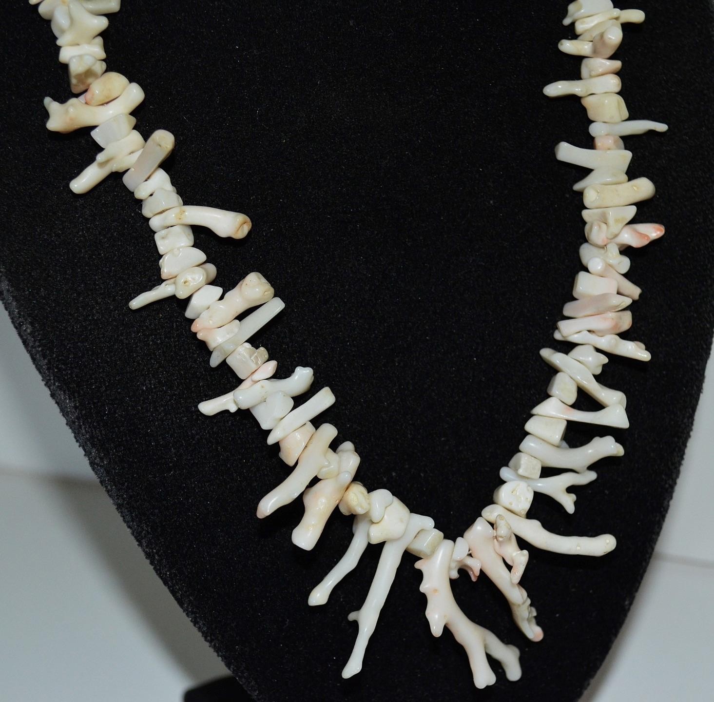 Vintage Angel Skin White Blush Pink Natural Branch Coral 20” Beaded Necklace