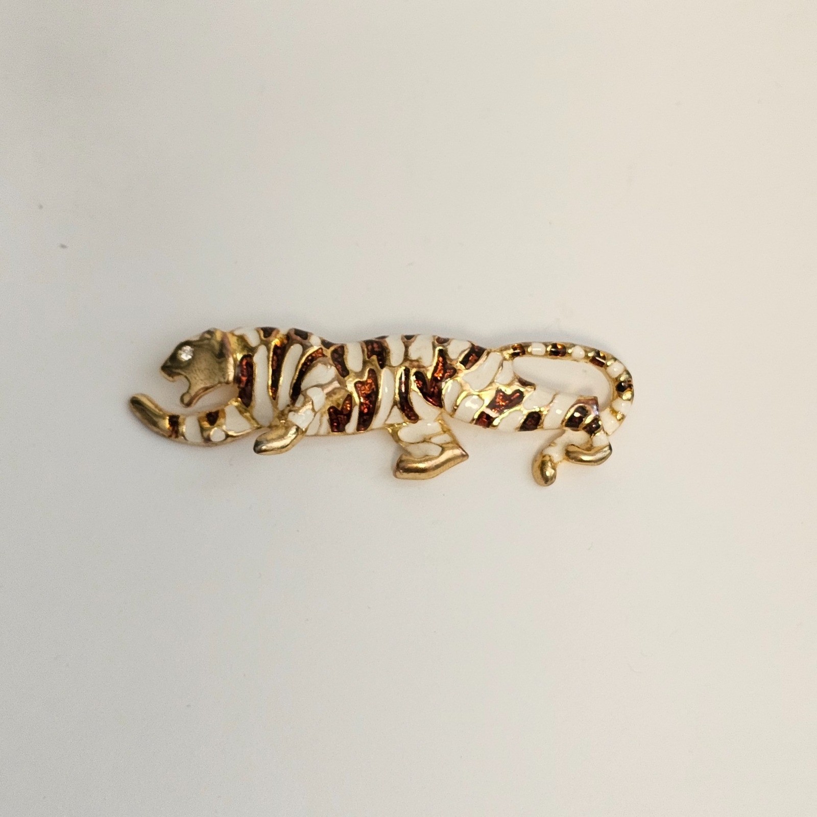 Vintage Gold Tone Enameled Panther White Brown Shimmer Brooch Pin