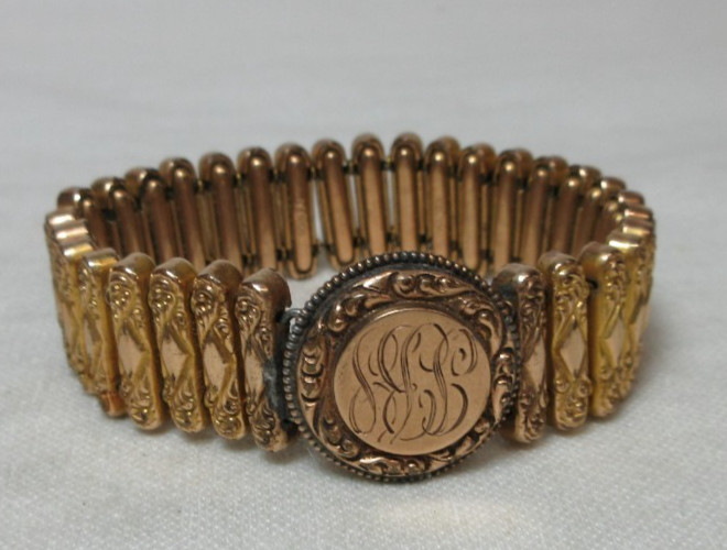 VINTAGE ANTIQUE GOLD FILLED SWEETHEART EXPANSION BRACELET AAG COMPANY PATD 05
