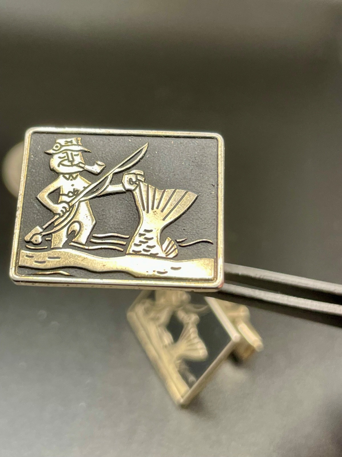 Vintage Fisherman Large Fish Scene Black Enamel Cufflinks Gold Tone Fishing