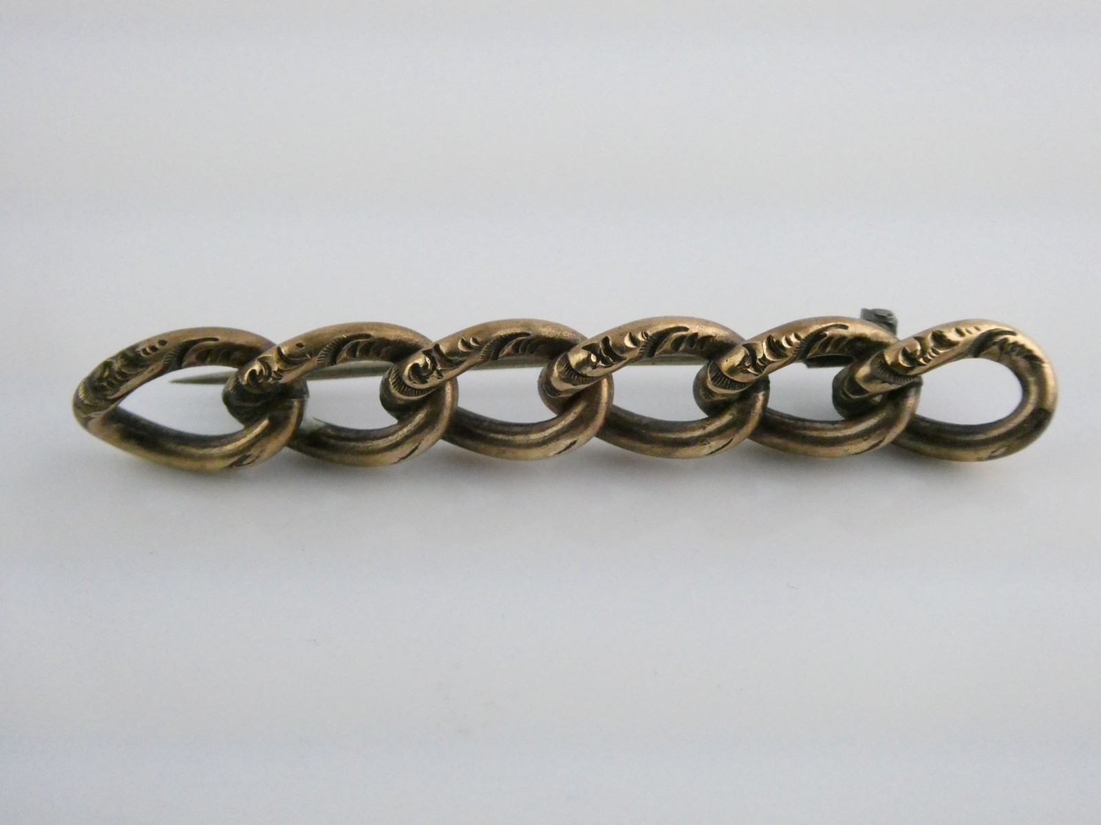 Antique Unmarked 12k Gold Fill Victorian Chased Loops Pin 6.7g 56mm Length