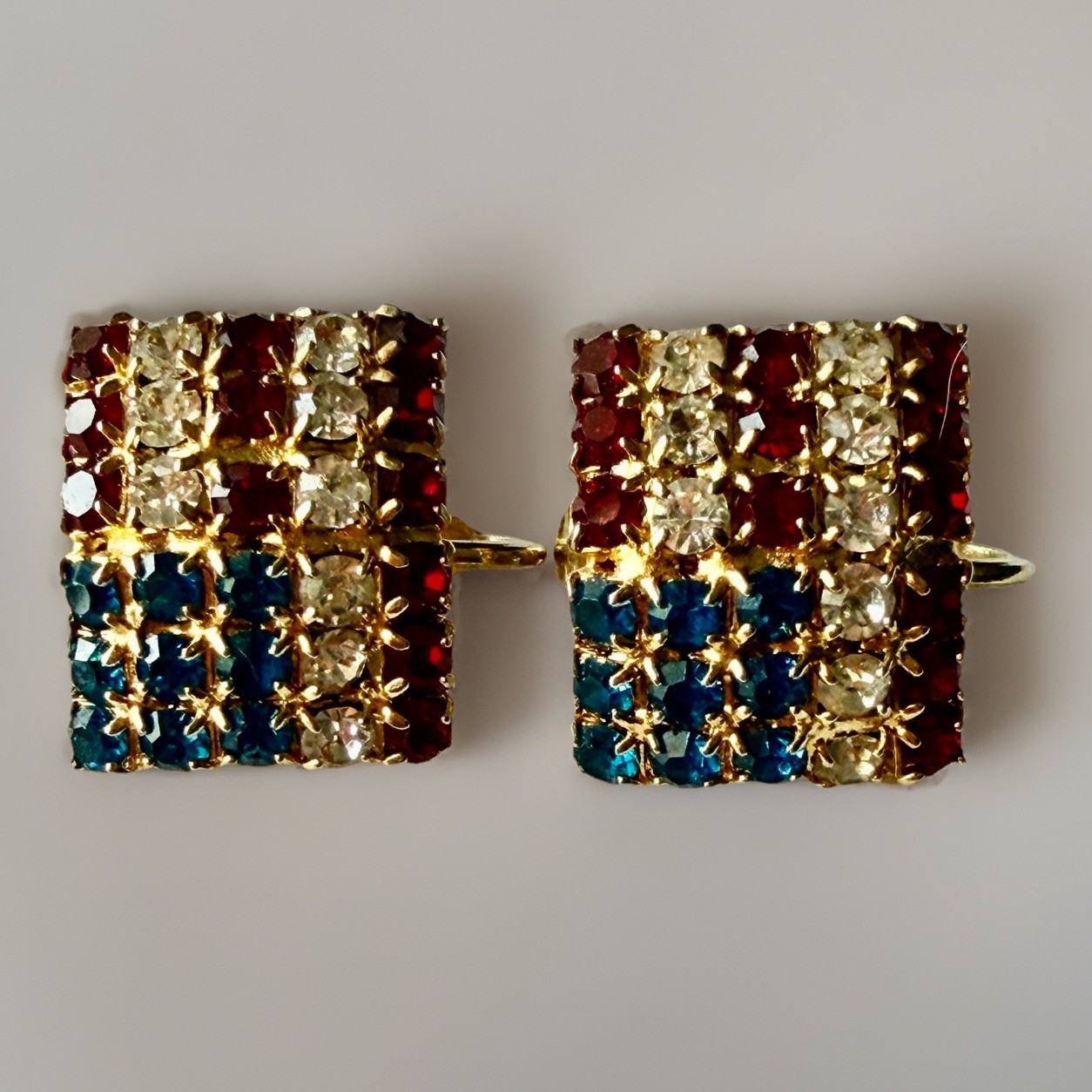Vtg Avon Star Spangled Banner Dangle & Rhinestone Flag Clip On Earrings 3, 4g