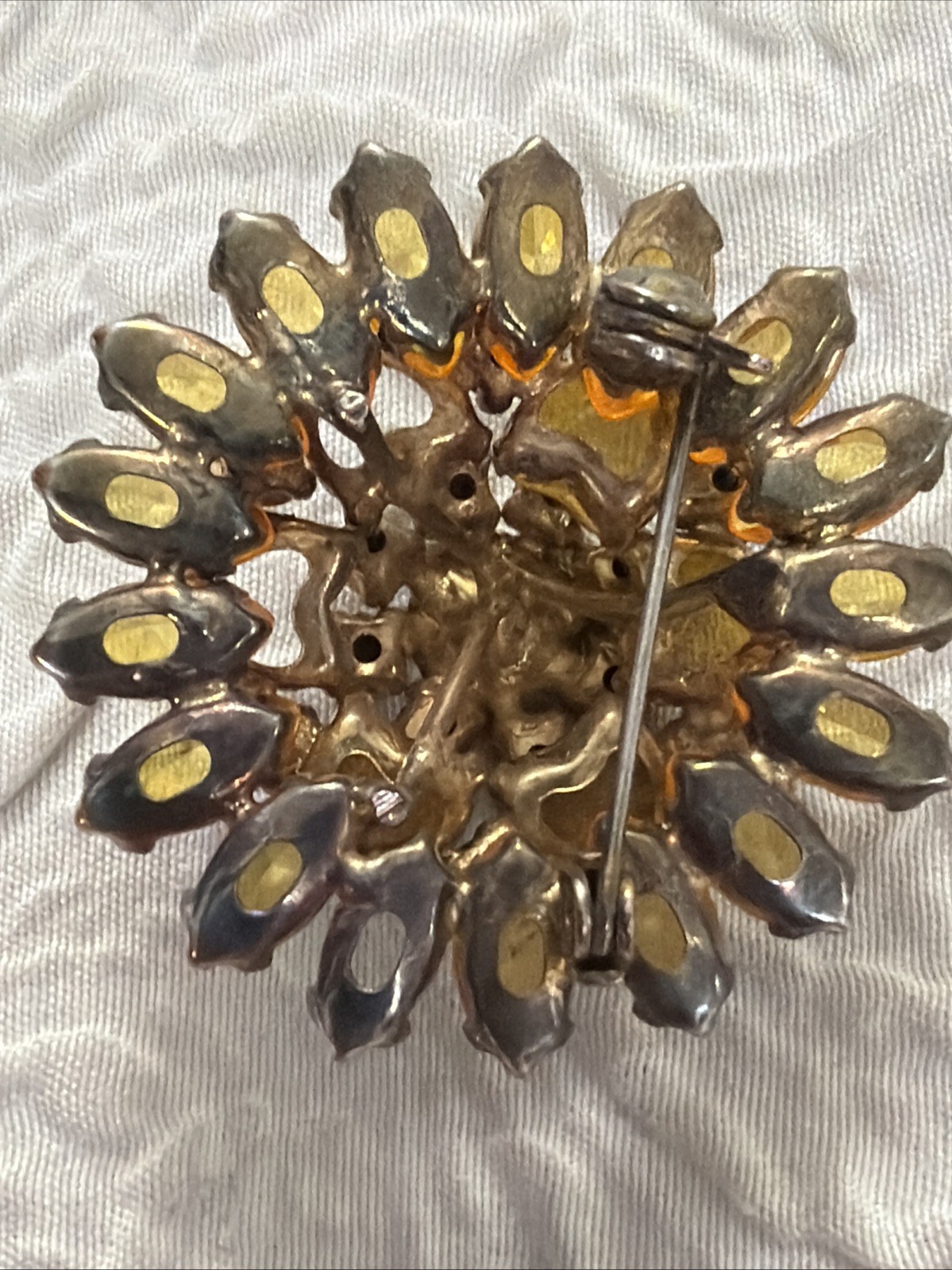 Vintage 3DAmber Citrine Topaz Marquise Chaton-Cut Faceted Crystals Flower Brooch