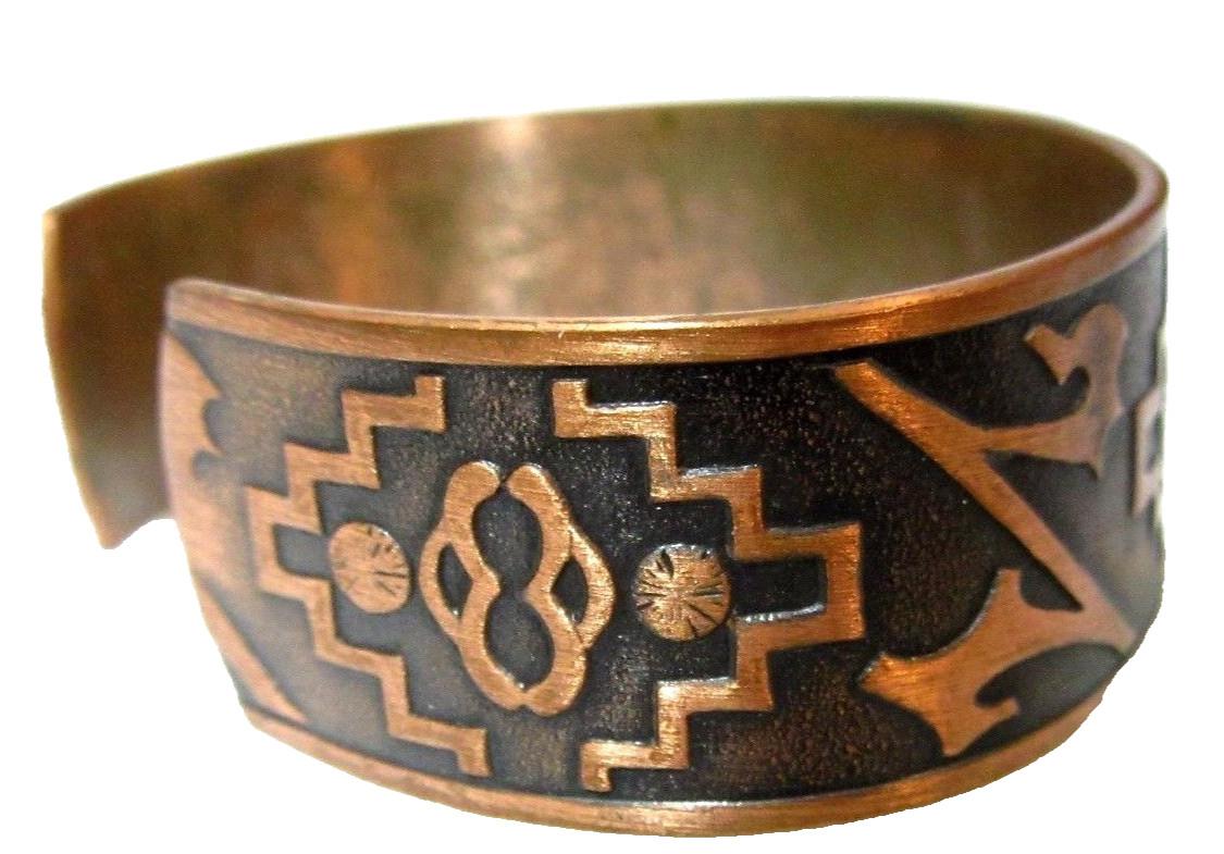 COPPER RAISED DESIGN FANCY SOUTH WESTERN STYLE CUFF BRACELET