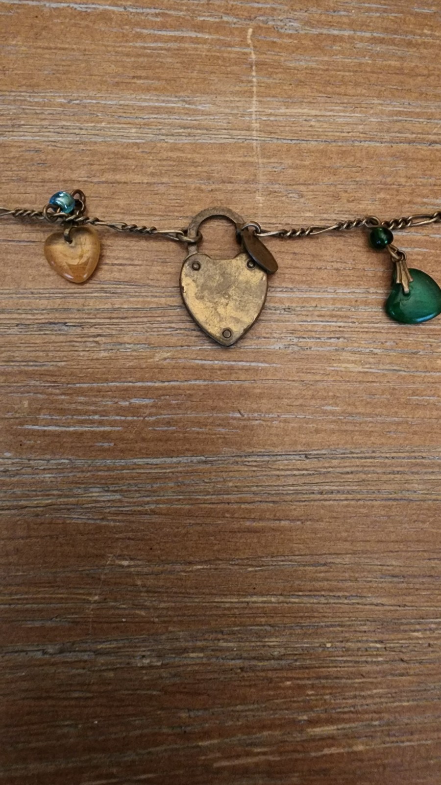 VTG Glass Works Studio G.W.S Signed Glass Hearts Charm Necklace – 42″ Length Wow