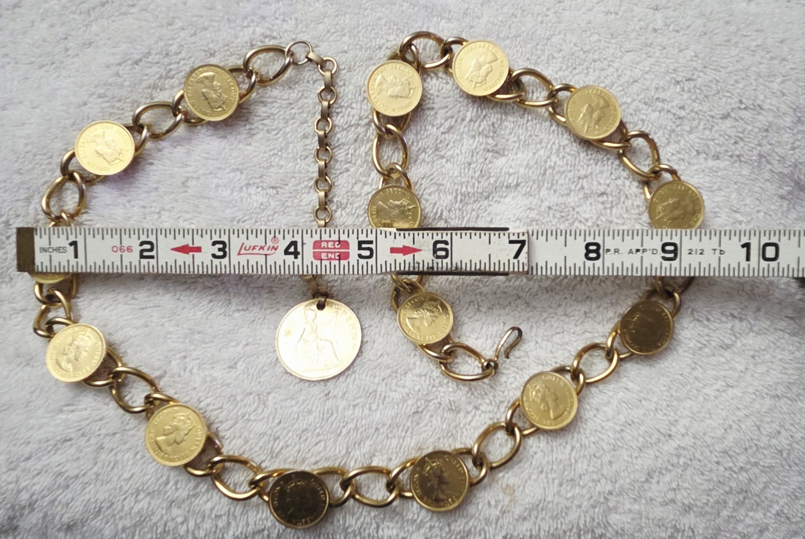 Vintage 1927 Queen Elizabeth II Penny Coin 32″ Large Link Necklace Gold Tone