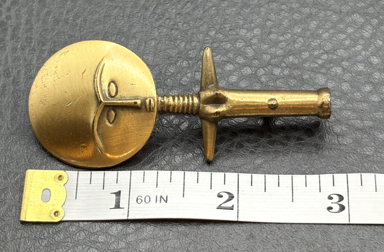 Vtg Signed ALVA Museum Replicas Goldtone Polished FERTILITY GODDESS Pendant