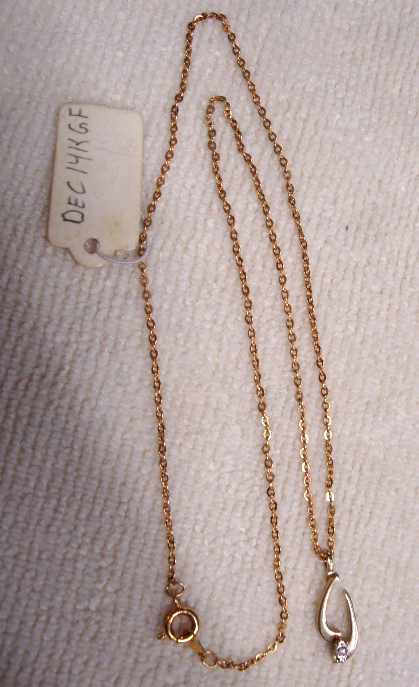 Vintage 14K Gold Filled Solitaire Pendant Faux Diamond Signed DEC with 17″ Chain